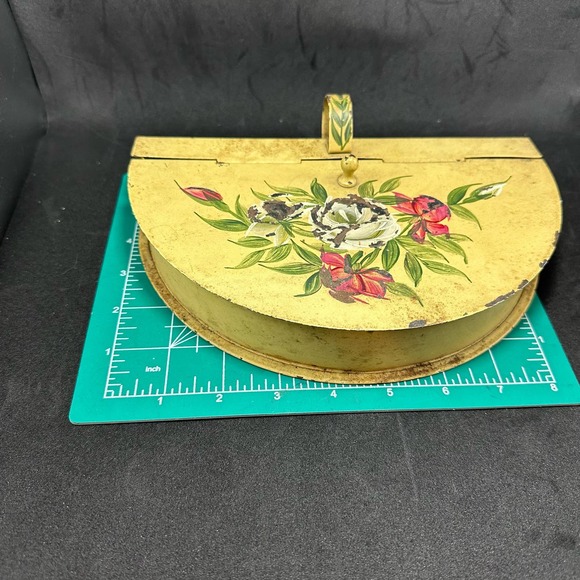 Vintage 1970s Toleware Crumb Tray Silent Butler Not Cleaned Afraid to Mess up‎ - Picture 5 of 14